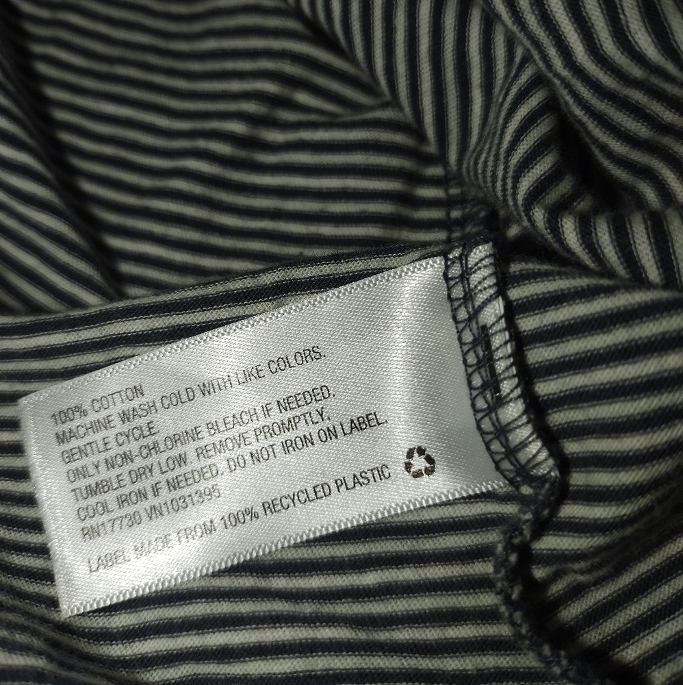 Universal Thread Top - Picture 5 of 5